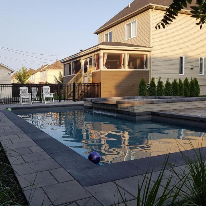 Inground pool construction Laval