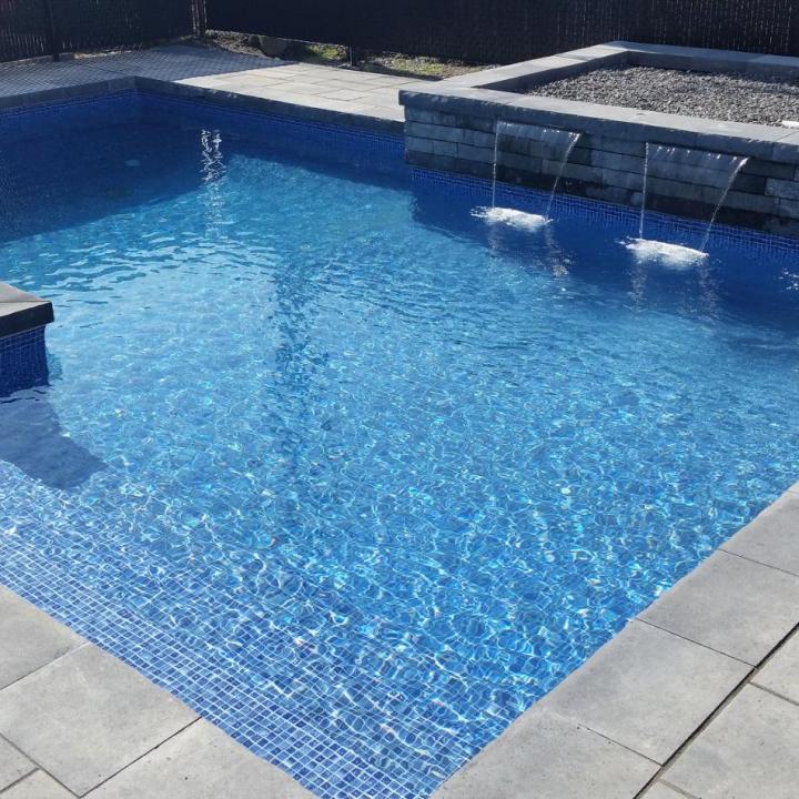 Inground pool construction Laval